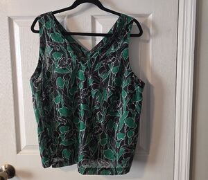a new day Black and Green Leaf Pattern Tank Top